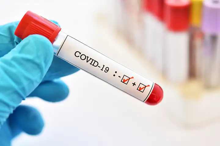 Avoir le Covid-19 avec un test négatif