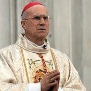 La France condamne le Vatican et le cardinal Bertone