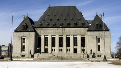 Payer pour écouter un extrait musical de 30 secondes, non dit la Cour suprême du Canada