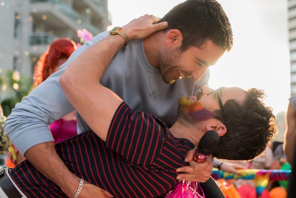 Le défilé de la fierté gaie marginalise-t-il les homosexuels?
